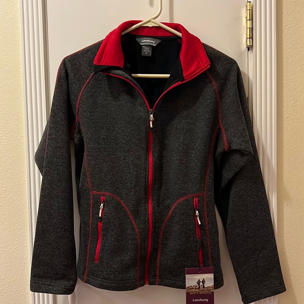 Landway Women’s Soft Shell Size Small